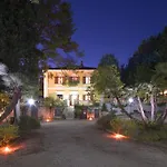 Gigli Πανσιόν *