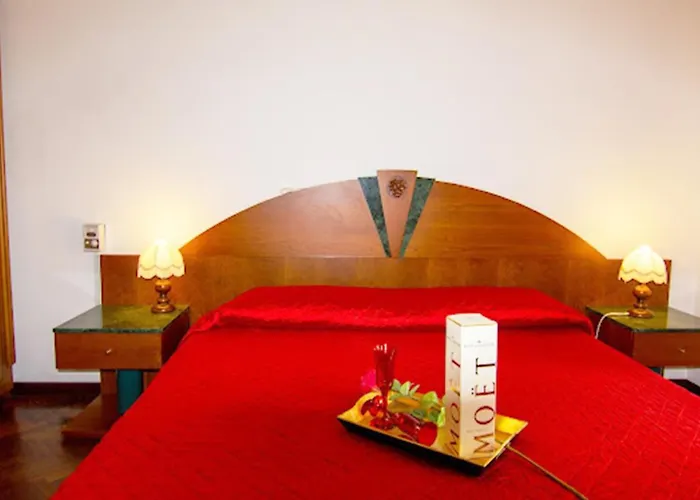 Gigli בית הארחה סירולו